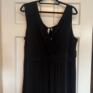 Black sleeveless maxi dress